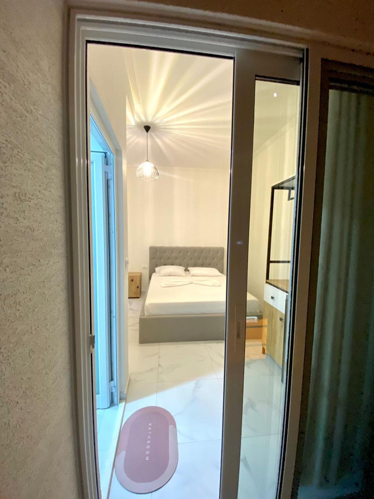 Vila Kleopatra Sarandë Esterno foto