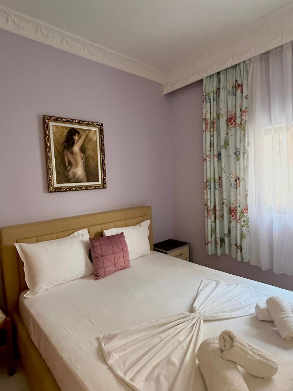 Vila Kleopatra Sarandë Esterno foto